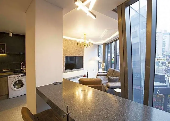 Uh The Jongno Hotel